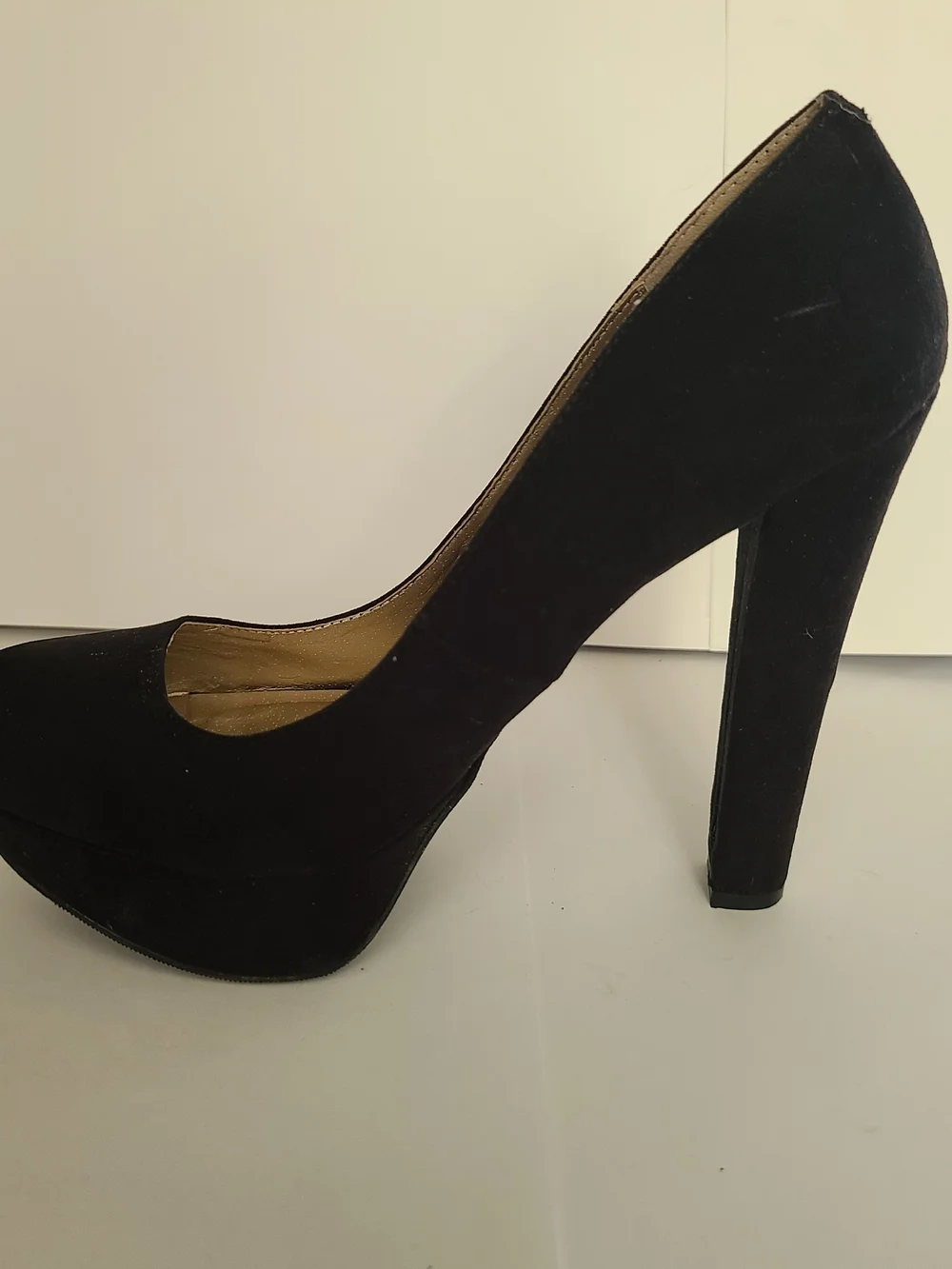 Shi by JOURNEYS Black Suede High Block Heel Pumps